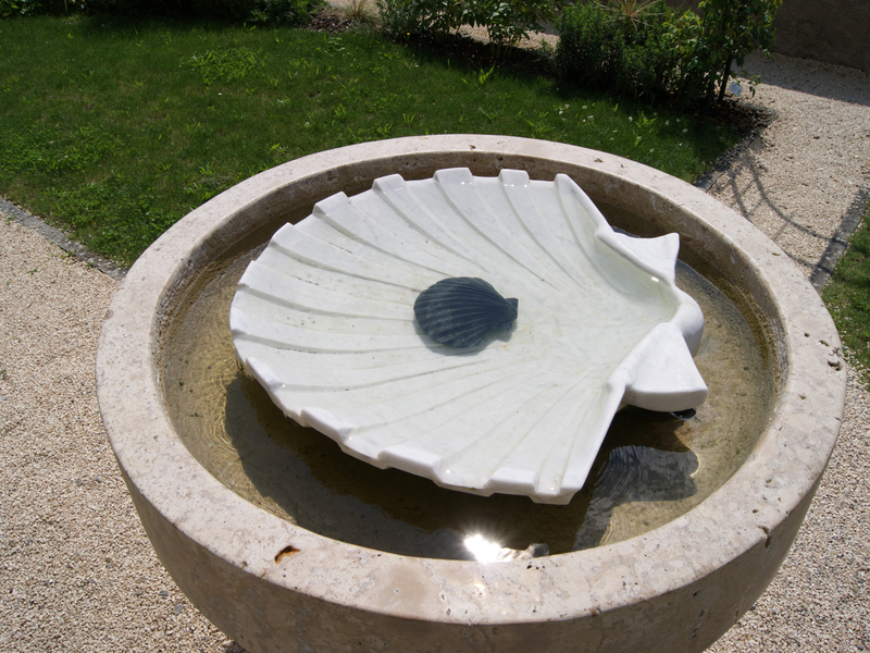 Weißer Garten - Jakobsbrunnen
