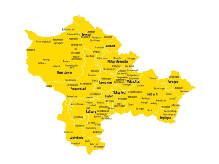 Karte mit gelbem Hintergrund zeigt Städte und Gemeinden in einer Region, darunter Baiersbronn, Freudenstadt, Alpirsbach, Loßburg, Schopfloch, Glatten, Horb am Neckar und Eutingen.